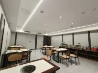 Shangxi Hotel (Guiyang Huaxi District Government Mingzhu Avenue Subway Station)