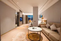Liston International Hotel (Urumqi High-speed Rail Station Jingkai Wanda Plaza Store) - جاكوزي