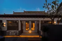Tingyue Hot Spring Homestay (Xinzhou Ancient City Branch)