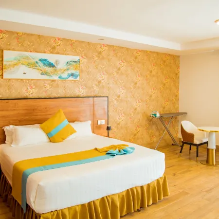 Centric Hotel