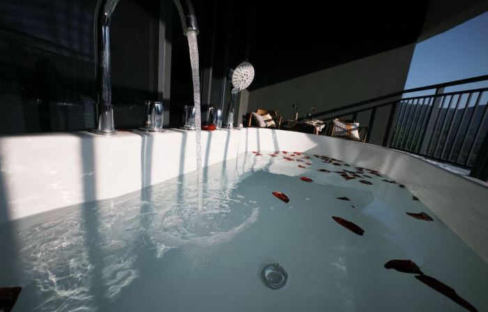 Wuyong Residence Nakeli Wenquan Vacation Apartment