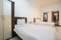 Nidra Living Guest House RedPartner Batu