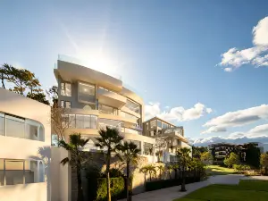 Water flows in moon Hotel