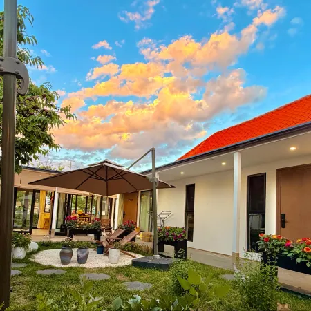 Tekesi Xingyu Xingyuan Homestay (Lijie Branch, Tekesi Bagua City)