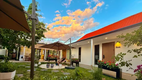 Tekesi Xingyu Xingyuan Homestay (Lijie Branch, Tekesi Bagua City)