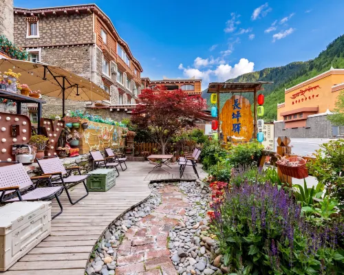 Chang Ping Inn(Four Girls Mountain Scenic Area) 小金のホテル