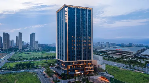 南昌西站南廣場漫心酒店 - 停車場