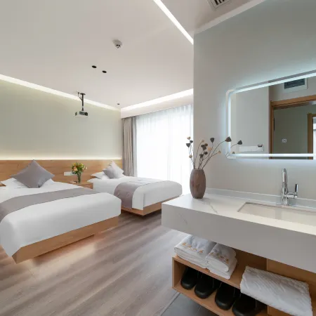 Jiuhuashan Liangchen Guli Boutique Hotel