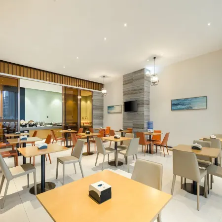 City Comfort Inn