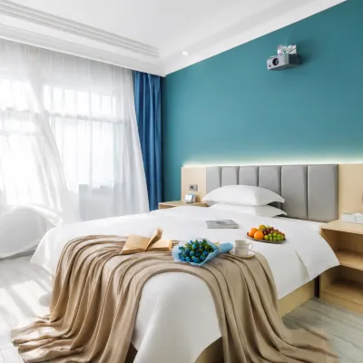 Xingyue Hotel (Lengshuijiang Fumin Road) Hotels near Boyue Cave