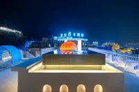 Cloud Dwelling Sky Pool Resort (Xishuangbanna West Shuangjing Xingguang Night Market Branch) - ที่มีฟิตเนส