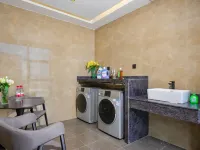 Country Inn & suites by Radisson((Lingnan Xintiandi Branch, Foshan Zumiao Subway Station) - navette aéroport