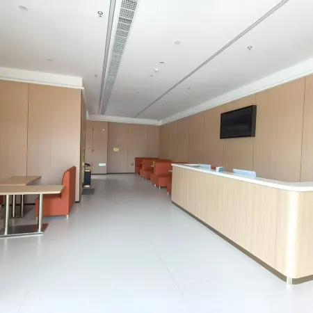 Pacific Business Hotel (Guixi Xinghe Jiayuan)