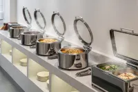 Peak Forest Lake Hotel (Xingyi South Railway Station & Wanfenglin Airport Branch) - breakfast