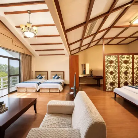 Dandelion Hotel (Longhu Mountains Scenic Area Tourist Center)