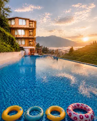 Yunxi Shang Viewing Homestay (Longji Terraces Thousand-Floor Sky Ladder Observation Deck) - piscina