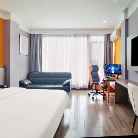Bense E-Sports Hotel (Zhanqiandong Road)
