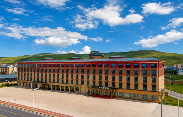 Shihuali Hotel (Ruoergai 213 Lanmo Line Branch)