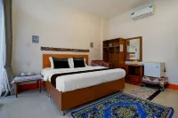 Townhouse Oak near RSUD Dr. Zainoel Abidin formerly Poma Hotel - 2-Star