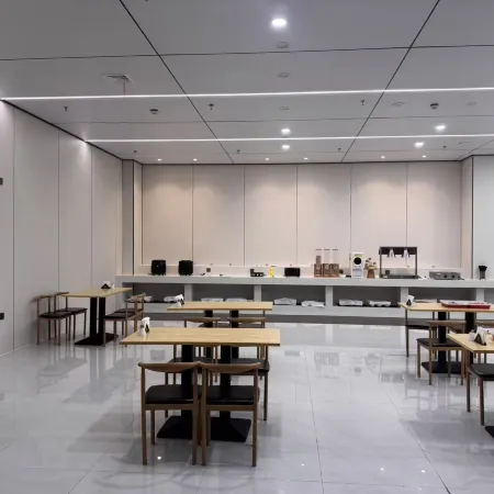 Aifeel Hotel (Ulanqab Wanda Plaza)