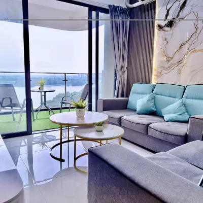 Full Sea View Country Garden Danga Bay 11-13pax Hotels near Danga Bay