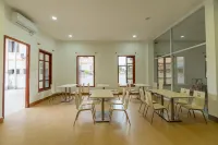 Lao Phoenix Hotel - ที่มีที่จอดรถ