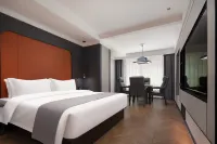 w Kaiwang Garden Hotel - parcheggio