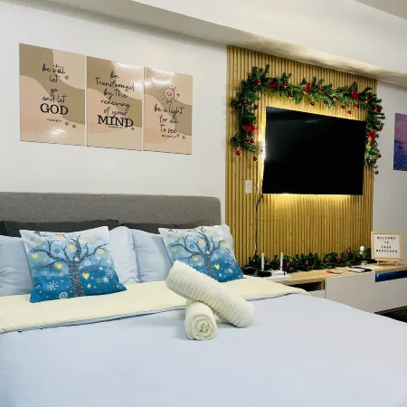 Casa Menuchah @ Venice Luxury Residences, near BGC and Airport