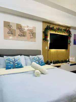 Casa Menuchah @ Venice Luxury Residences, near BGC and Airport - 2 Sao