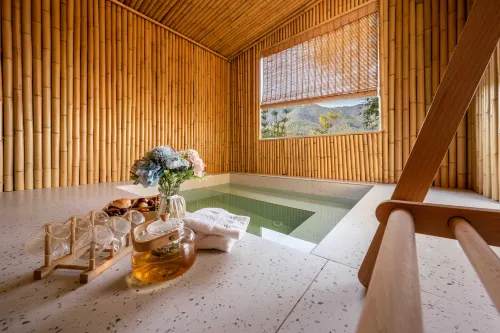 Anji Yunying Designer Private Soup Hot Spring Resort Villa - Jacuzzi