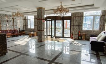 Crowne Holiday Hotel Daqing