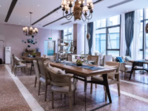 Yunfuli Yunsu·Emeishan Yunshuiju Private Hot Spring B&B Hotels in Emeishan City