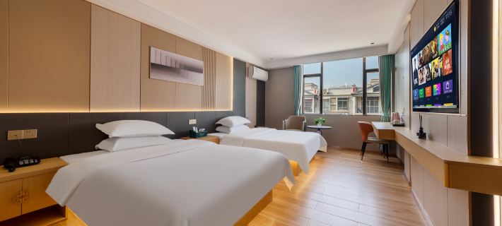 Theme Hotel Poleman Hotels in Heshan