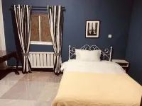HOMESTAY  (Shenyang Middle Street Forbidden City)