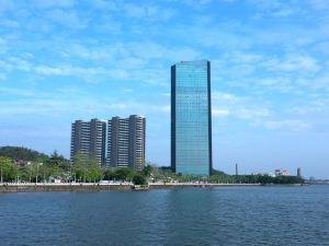 Canxing Qingmeng apartment (Tengrui Bund Bay）