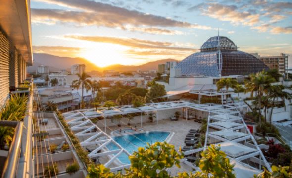 Pullman Reef Hotel Casino