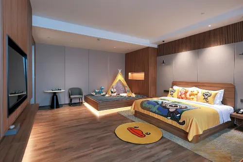 VEEGLE BY LANDISON DACHENG HUHHOT