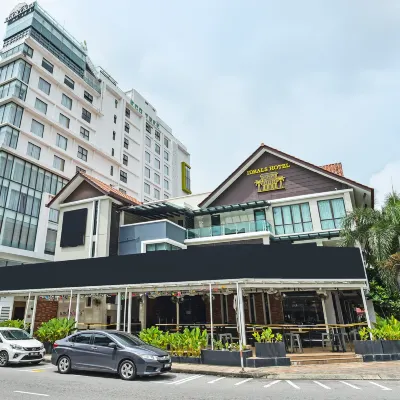 Townhouse Oak Melaka Near Dataran Pahlawan Formerly Ideals Hotel โรงแรมใกล้บาสเตียนมิดเดิลเบิร์ก