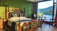 Yangxin Xiandao Lake Lihu Maple Moon Homestay Hotel a Yangxin