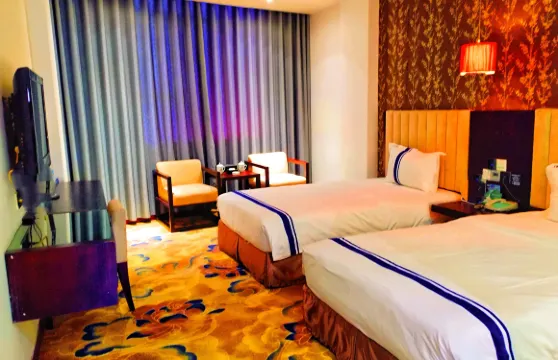 甘露大酒店（鬱南店）