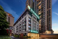 City Comfort Inn (Guigang Sports Center Garden Expo) Отели в г. Гуйган