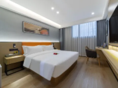 Southern Yishang Light House Hotel Hotels in Nanbu County