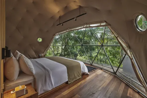 Lintang Luku Tent Resort Ijen, Banyuwangi Hotel di Licin