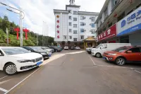 Fuyuan Fuxin Hotel - parking