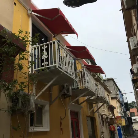 Anyang Hongmen Homestay (Normal College)
