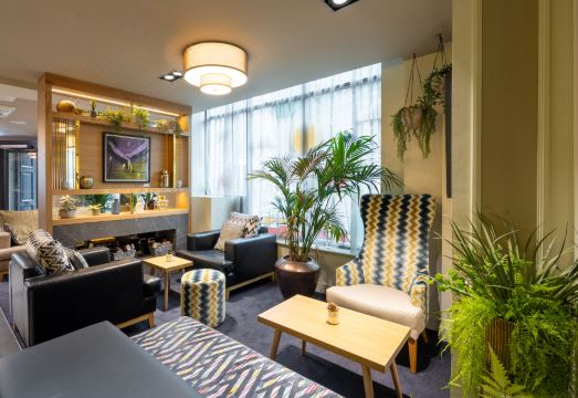 2. 포인트 에이 호..