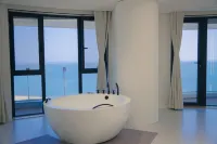 Ri Hai Shan Dreamland Seascape Apartment - balcony