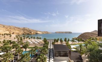 Jumeirah Muscat Bay