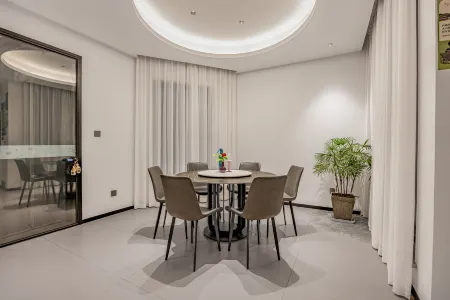 Jiuyiju Homestay Отели рядом с достопримечательностью «Fuyang Longlinba Sceneic Area»