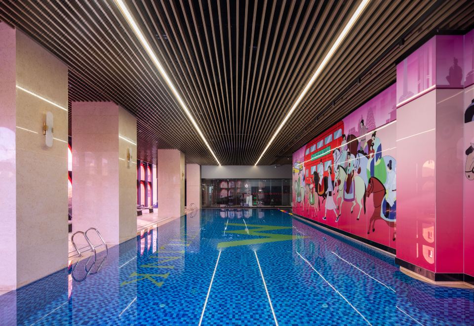 1. 래디슨 레드 시..